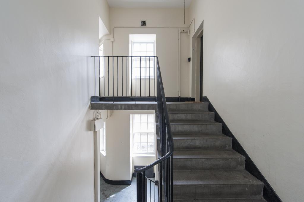 Writers View, Royal Mile Apartment Edinburgh Exterior photo