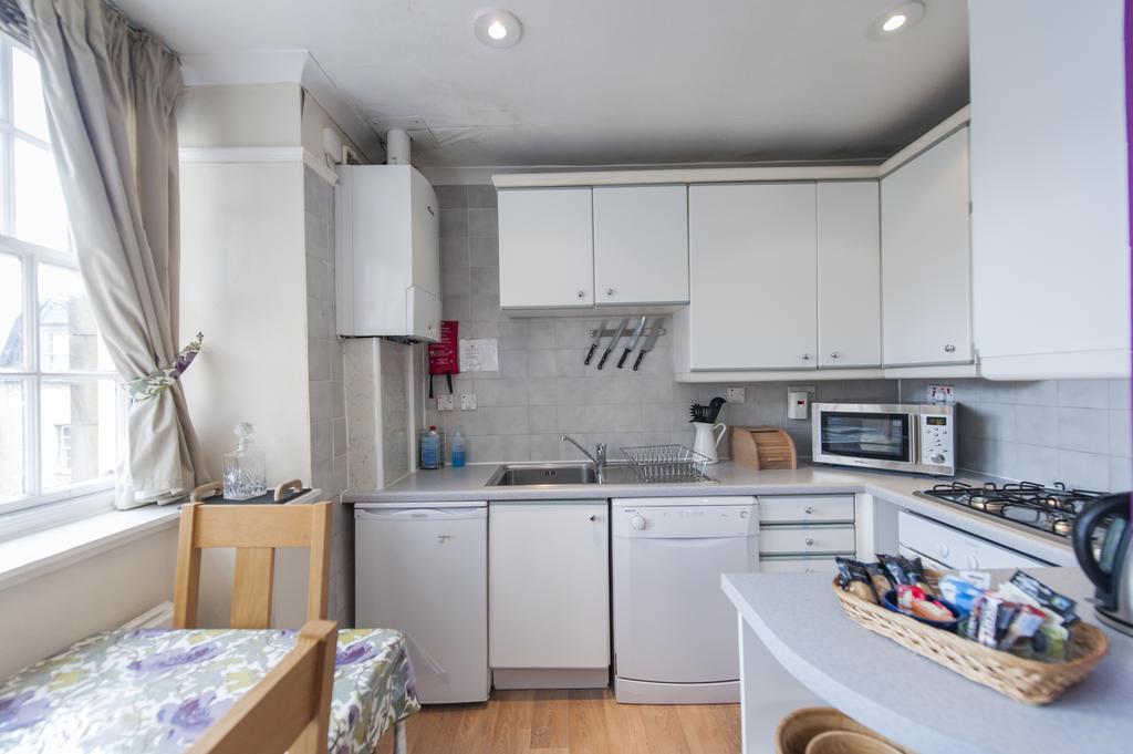 Writers View, Royal Mile Apartment Edinburgh Exterior photo